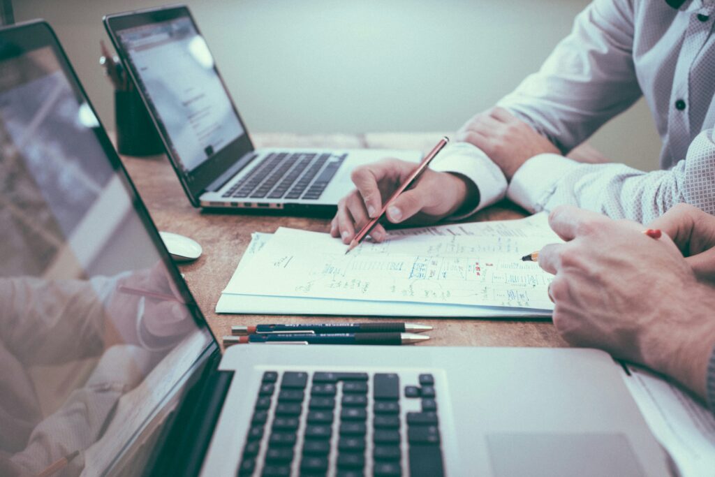 When Compass approached Mindboost, they had a set of compliance courses under the “profit protection” banner. However, these courses were outdated in terms of messaging, design, and technology.